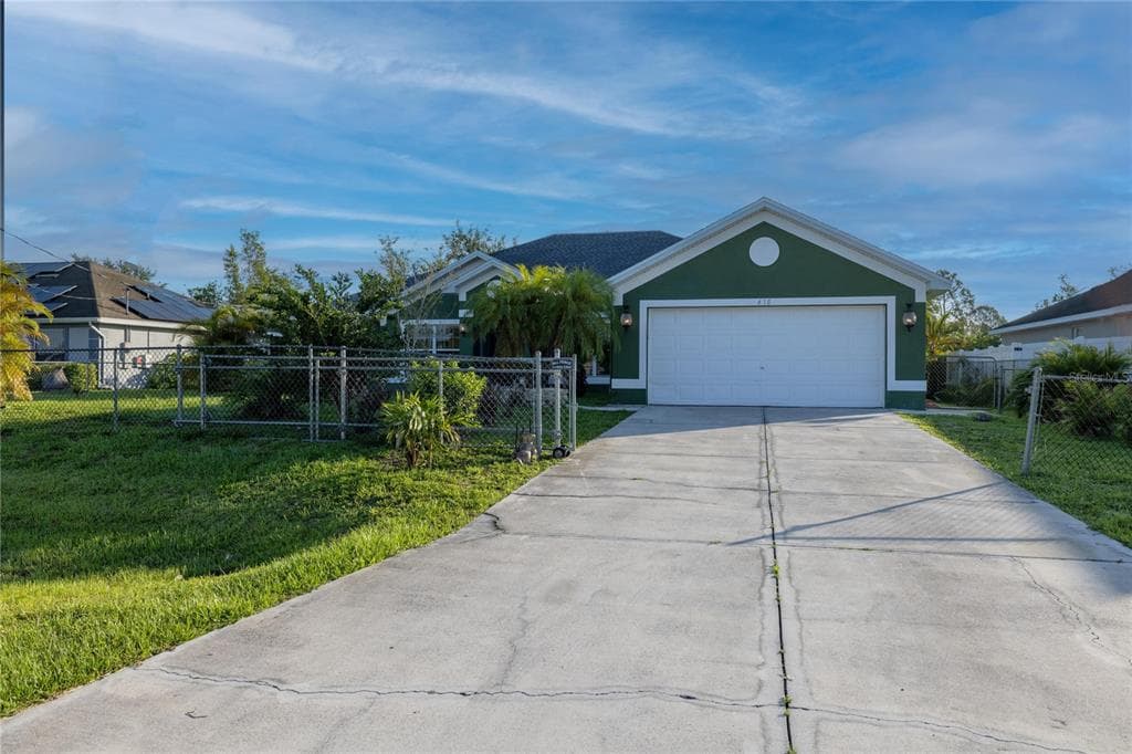 418 WINDERMERE DRIVE LEHIGH ACRES, FL 33972