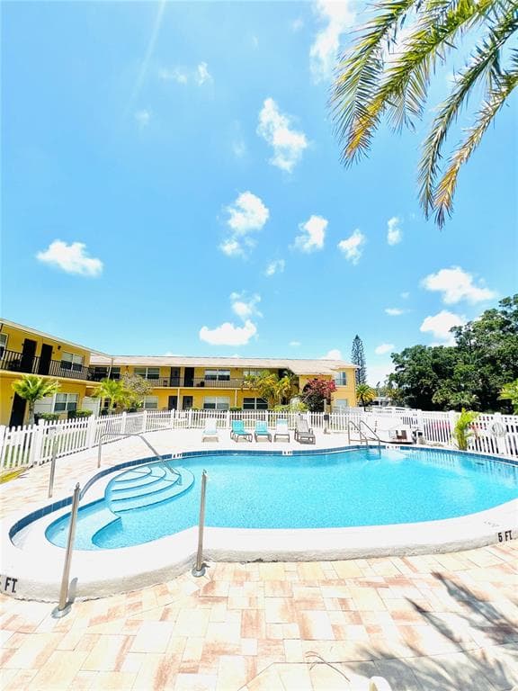 6810 PARK STREET S UNIT 3 SOUTH PASADENA, FL 33707