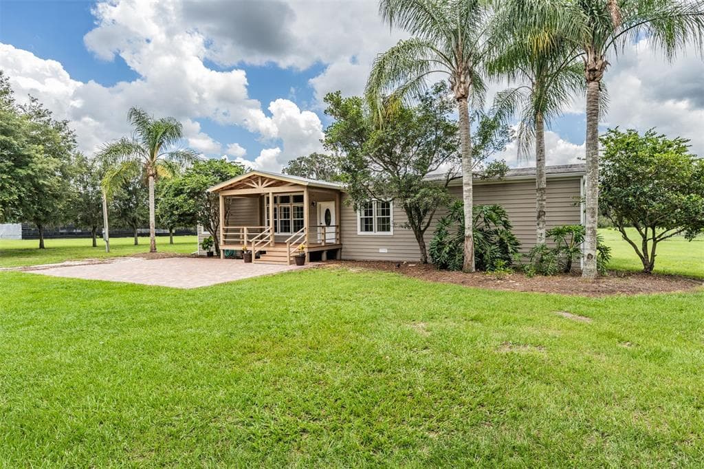 33212 MCCABE ROAD SAN ANTONIO, FL 33576