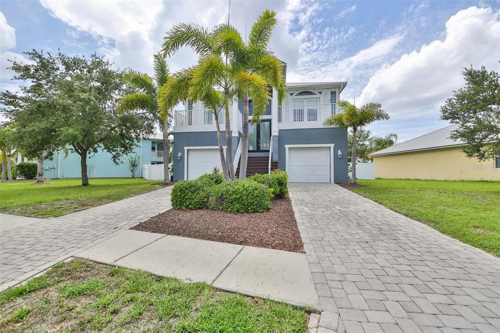 531 BIMINI BAY BOULEVARD APOLLO BEACH, FL 33572