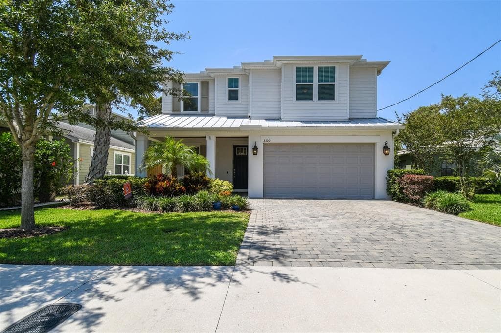 3300 W WALLCRAFT AVENUE TAMPA, FL 33611