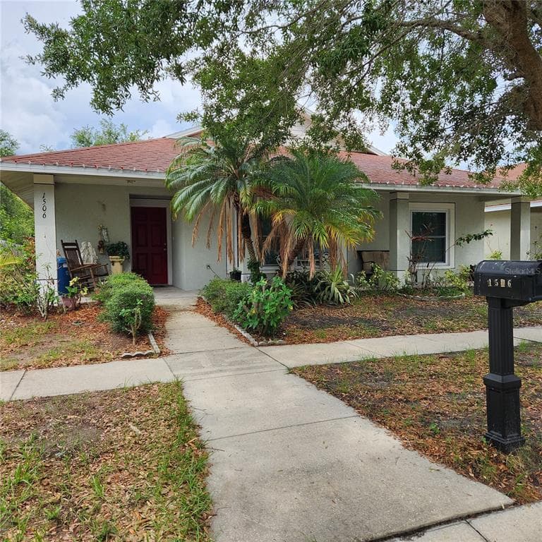 1506 21ST STREET SE RUSKIN, FL 33570