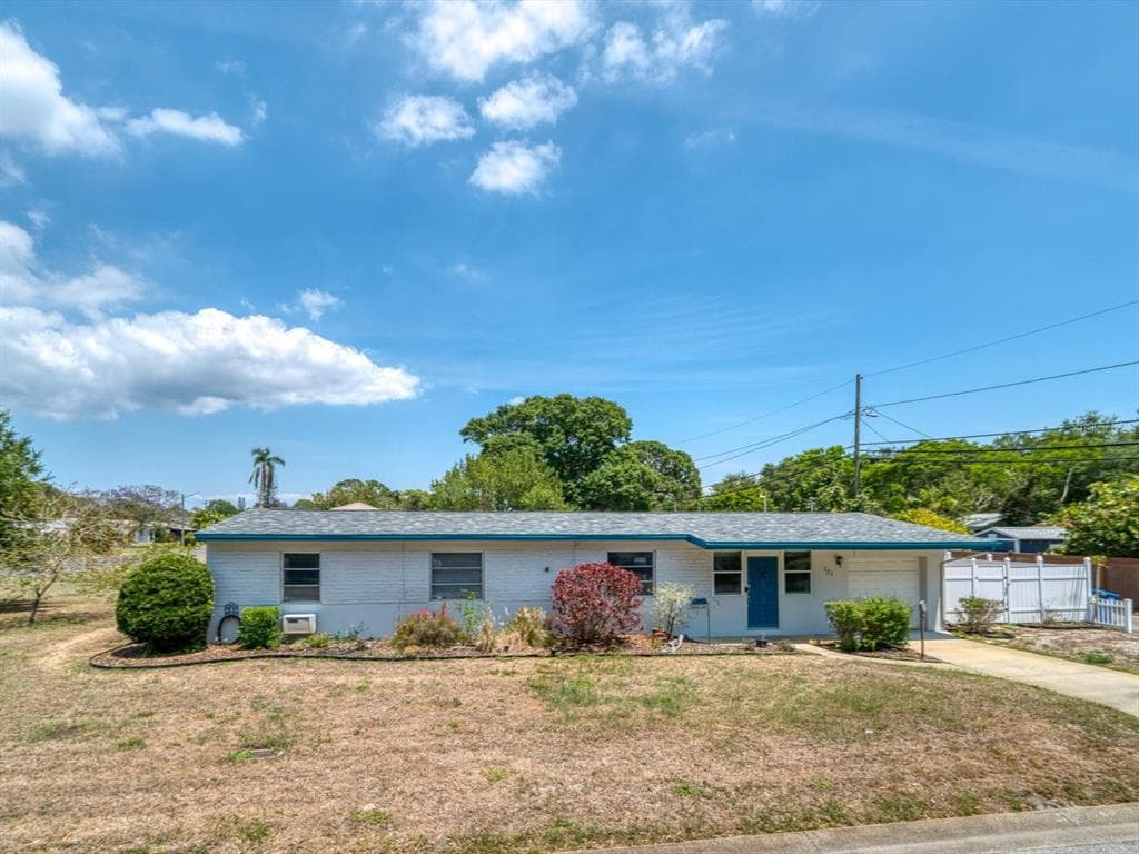 131 63RD STREET N ST PETERSBURG, FL 33710