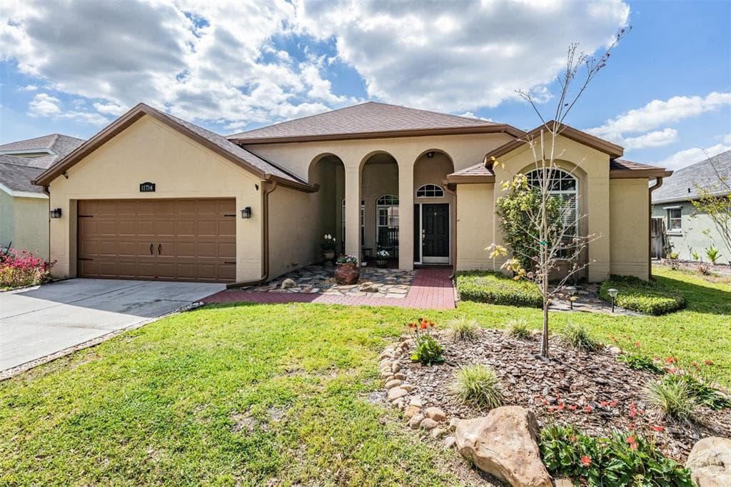 11714 CARROLLWOOD COVE DRIVE TAMPA, FL 33624