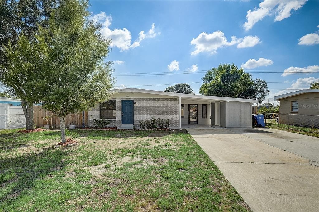 1331 WAIKIKI WAY TAMPA, FL 33619