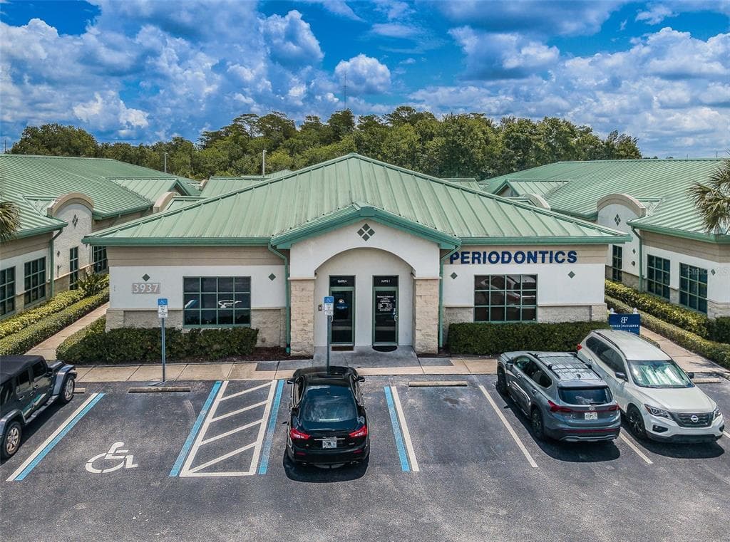 3937 TAMPA ROAD UNIT 2 OLDSMAR, FL 34677