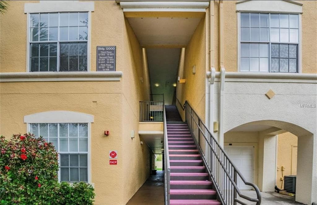 5125 PALM SPRINGS BOULEVARD UNIT 12201 TAMPA, FL 33647
