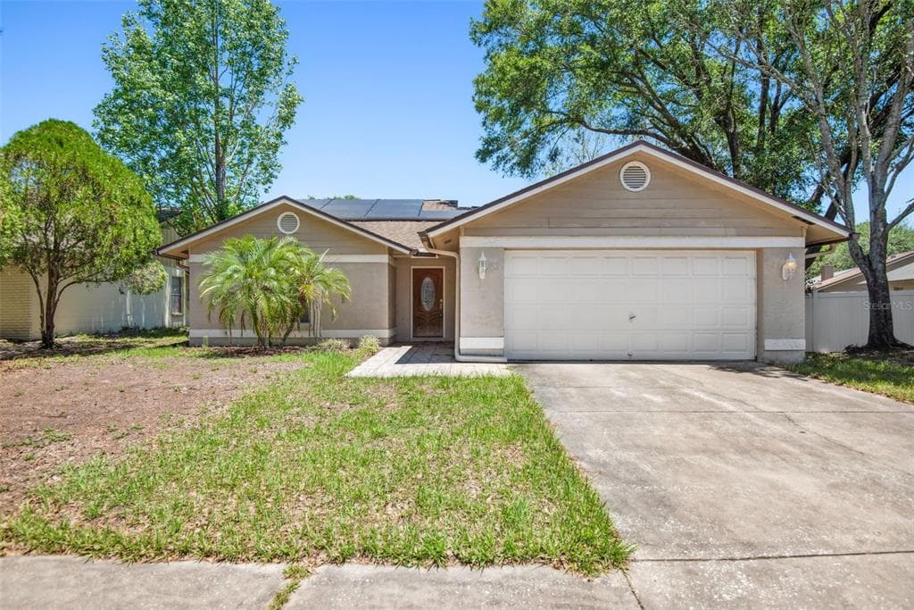 1749 SPINNING WHEEL DRIVE LUTZ, FL 33559
