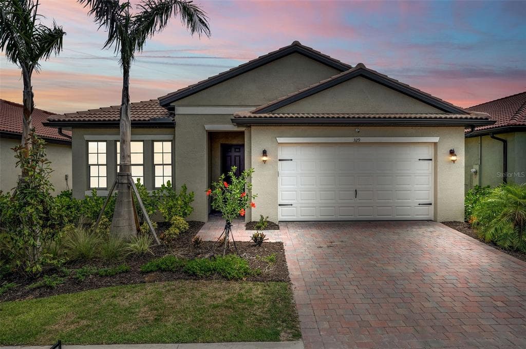 329 VILLORESI BOULEVARD NOKOMIS, FL 34275