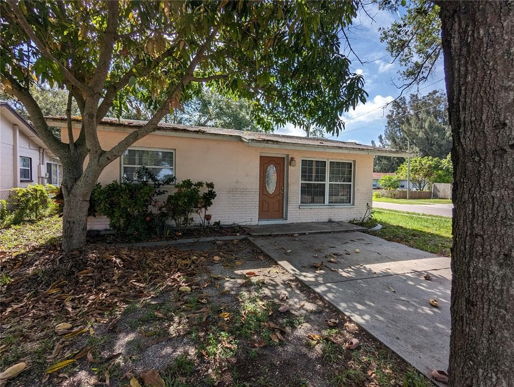 7101 65TH WAY N PINELLAS PARK, FL 33781