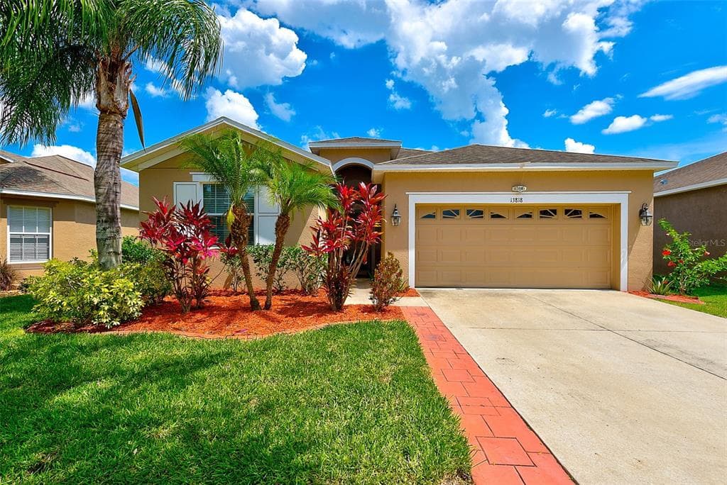 13818 CHALK HILL PLACE RIVERVIEW, FL 33579
