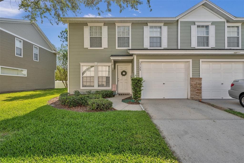 13129 THOROUGHBRED LOOP LARGO, FL 33773
