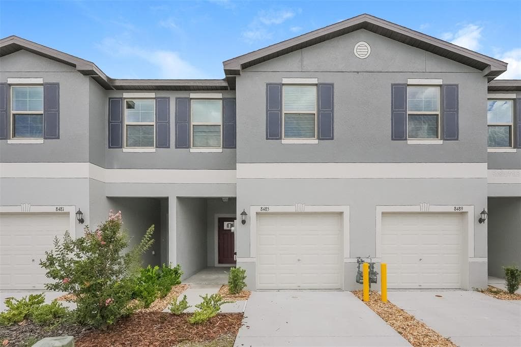 8485 DRUID OAKS LANE NEW PORT RICHEY, FL 34655
