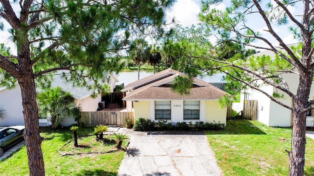 5026 SPRINGWOOD DRIVE TAMPA, FL 33624