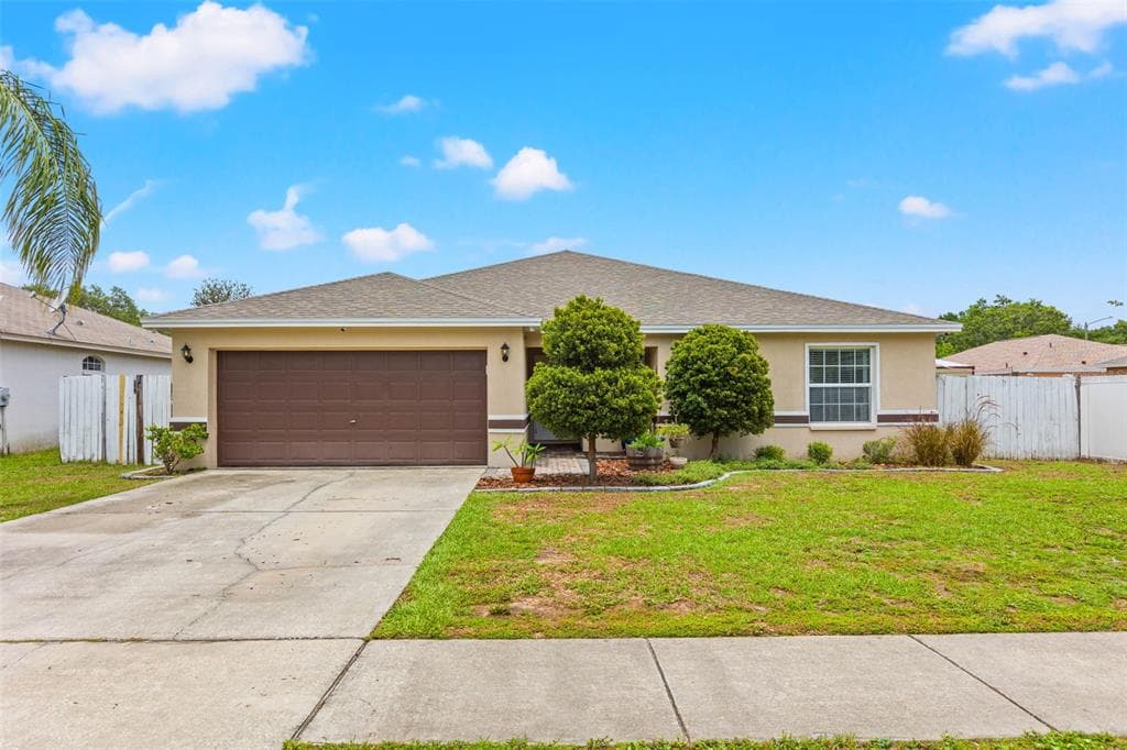 106 WINSTON MANOR CIRCLE SEFFNER, FL 33584