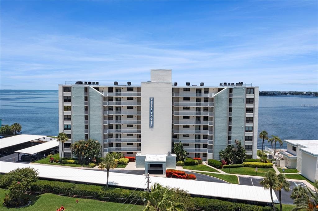 200 WOODETTE DR UNIT PB1 (804) DUNEDIN, FL 34698