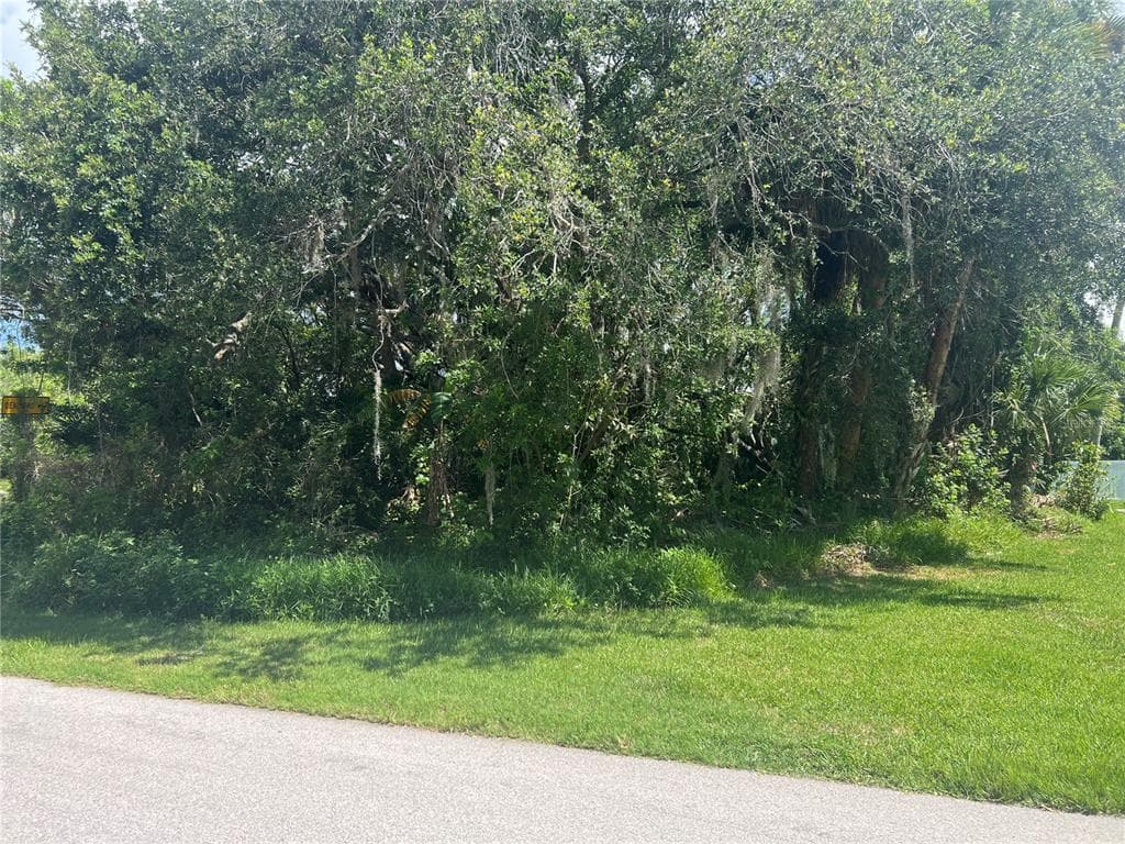 4843 GRANDVIEW AVENUE NEW PORT RICHEY, FL 34652