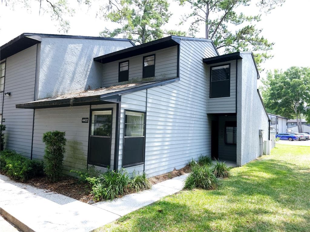 4402 SW 21ST LANE GAINESVILLE, FL 32607