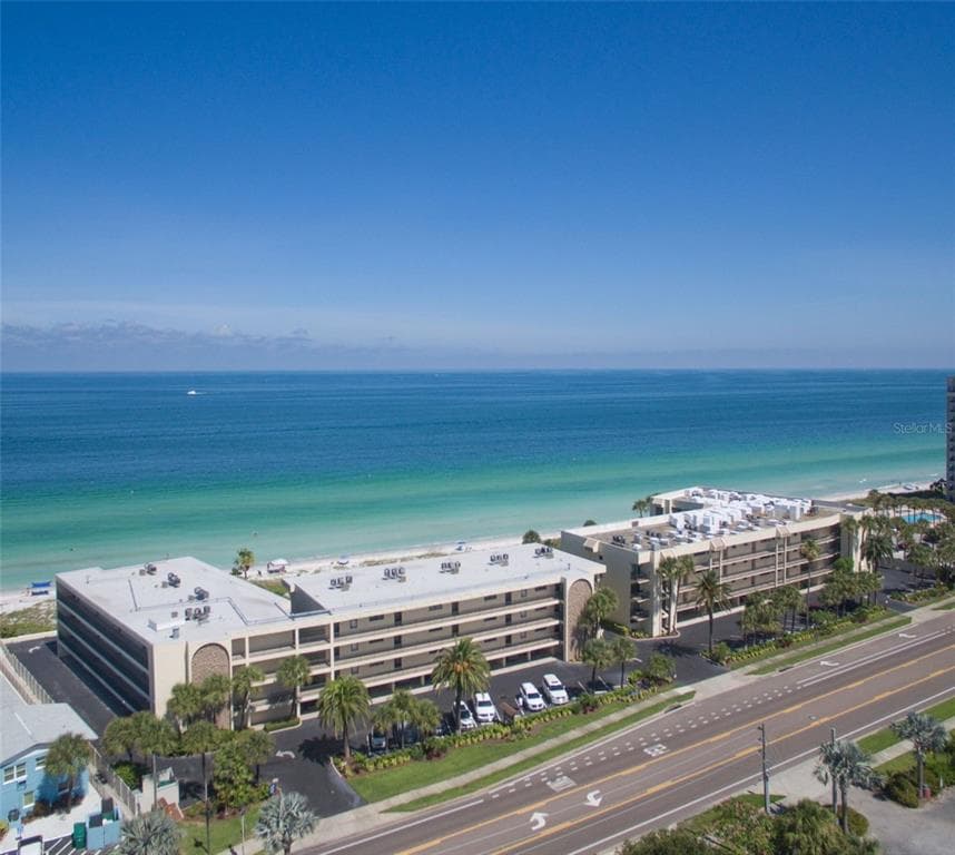 3500 GULF BOULEVARD UNIT 308 BELLEAIR BEACH, FL 33786