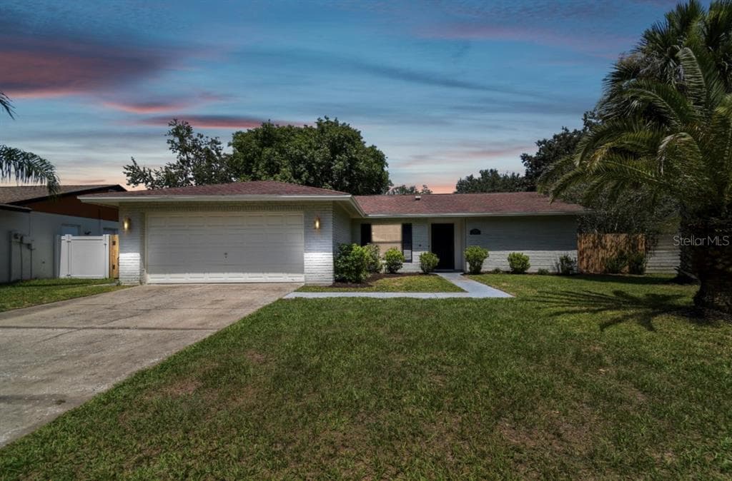 15909 OLD STONE PLACE TAMPA, FL 33624