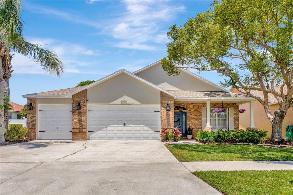 6604 THACKSTON DRIVE RIVERVIEW, FL 33578