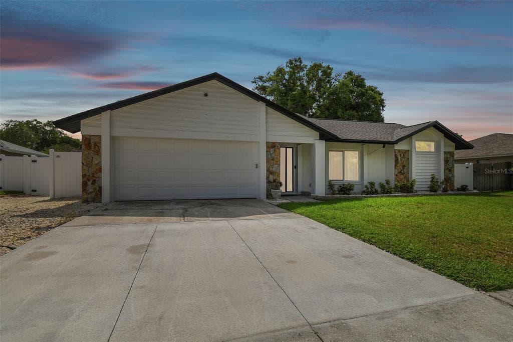 14905 SALAMANDER PLACE TAMPA, FL 33625