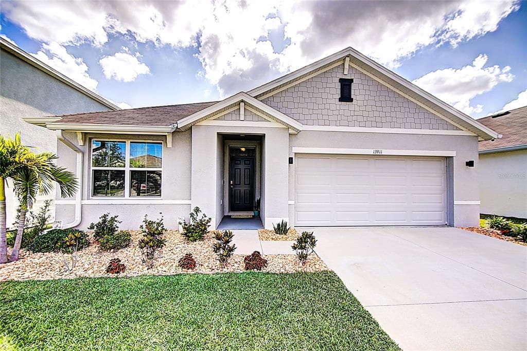 13911 SMILING DAISY PLACE RIVERVIEW, FL 33579