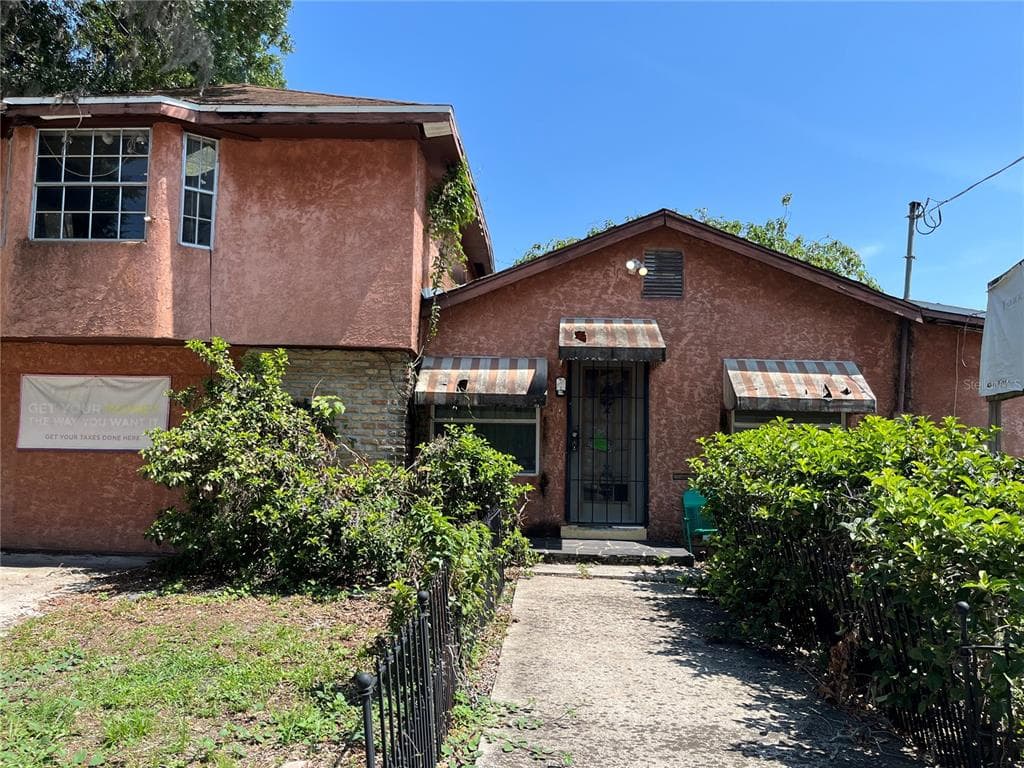 103 W HAMILTON AVENUE TAMPA, FL 33604