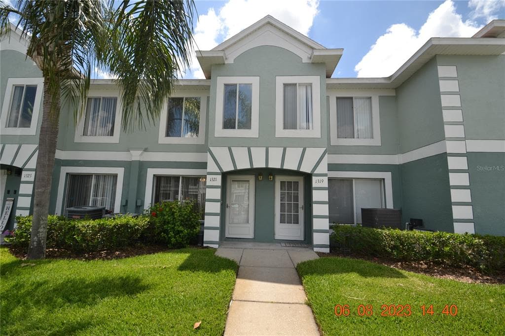 1321 KELRIDGE PLACE UNIT 1321 BRANDON, FL 33511