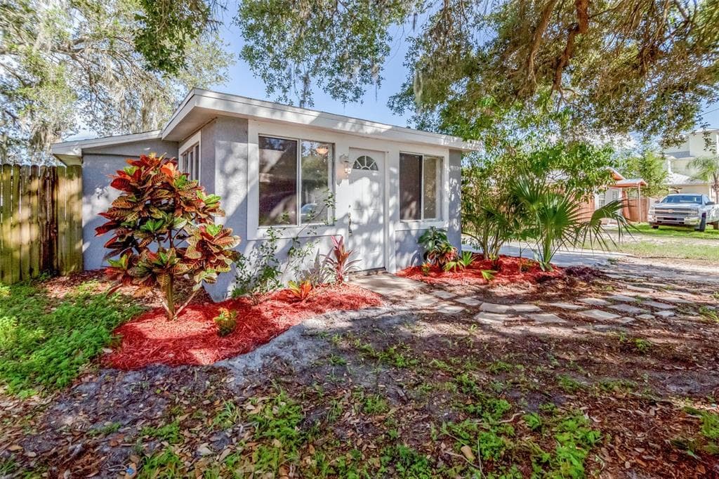 912 PARSONS STREET SW RUSKIN, FL 33570
