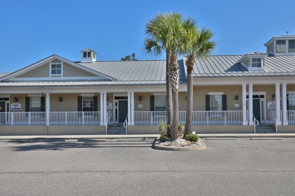 437 APOLLO BEACH BOULEVARD UNIT F-8 APOLLO BEACH, FL 33572