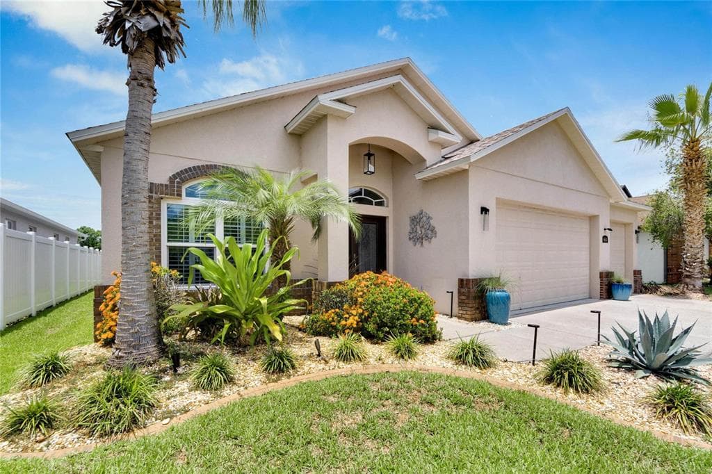 6614 THACKSTON DRIVE RIVERVIEW, FL 33578
