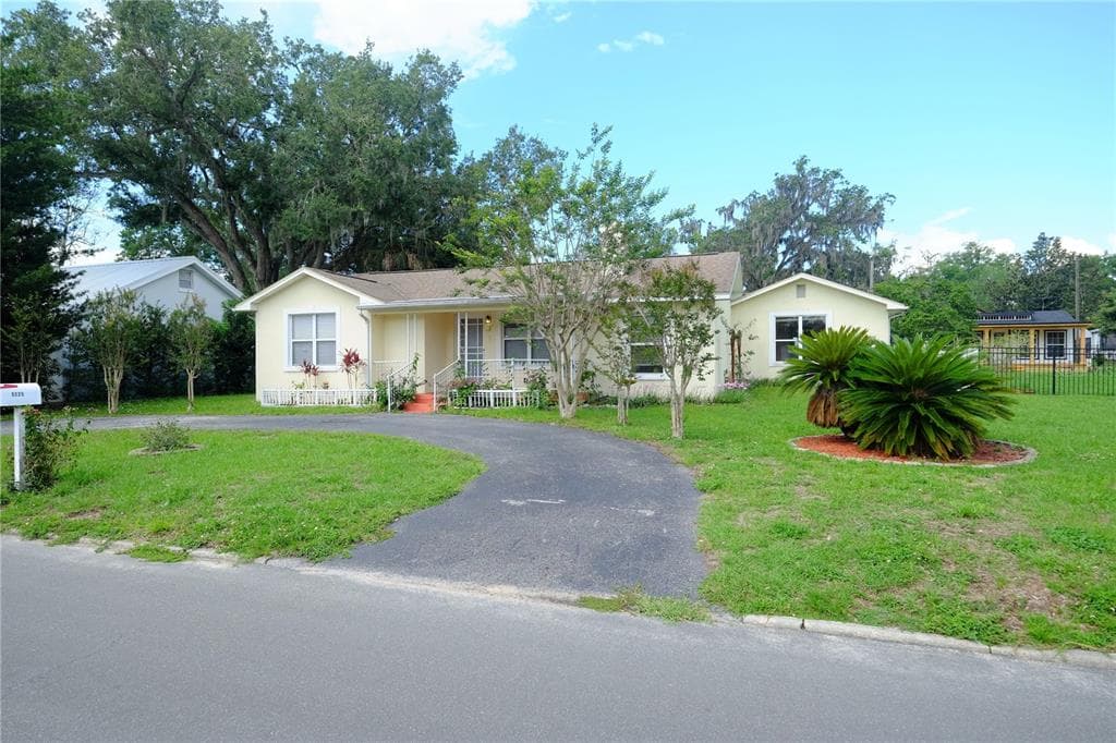 5225 10TH STREET ZEPHYRHILLS, FL 33542