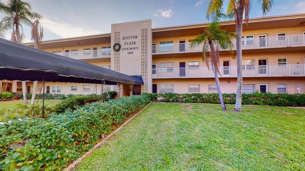 1000 49TH STREET N UNIT 314 ST PETERSBURG, FL 33710