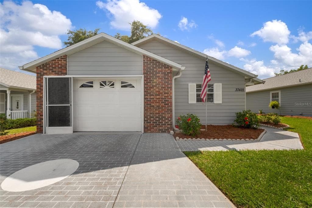 37422 TEABERRY LOOP ZEPHYRHILLS, FL 33542