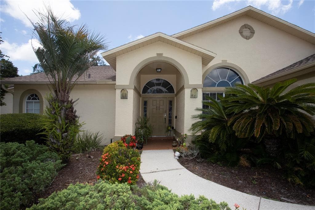 5302 SALTAMONTE DRIVE NEW PORT RICHEY, FL 34655