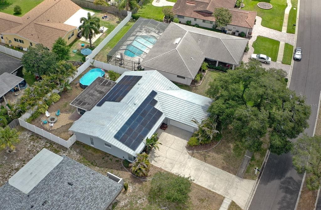 2812 WILDWOOD DRIVE CLEARWATER, FL 33761