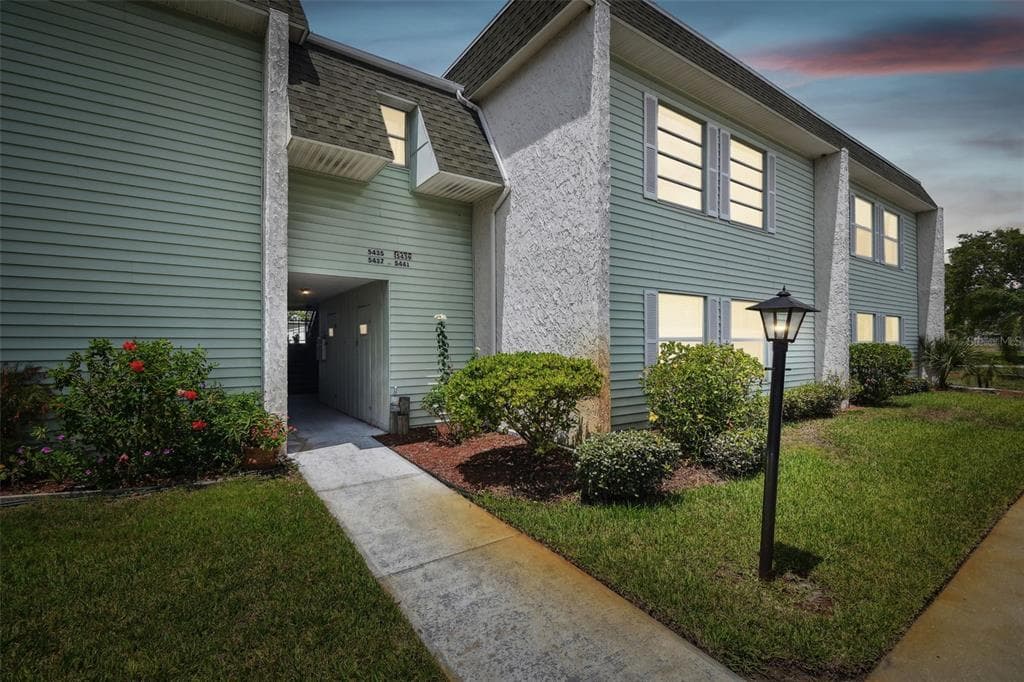 5439 PALM DRIVE UNIT 5439 NEW PORT RICHEY, FL 34652