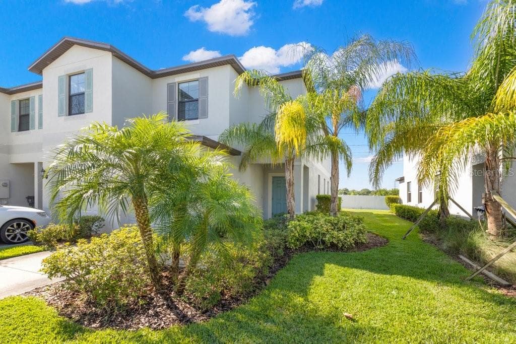 7667 GINGER LILY COURT TAMPA, FL 33619