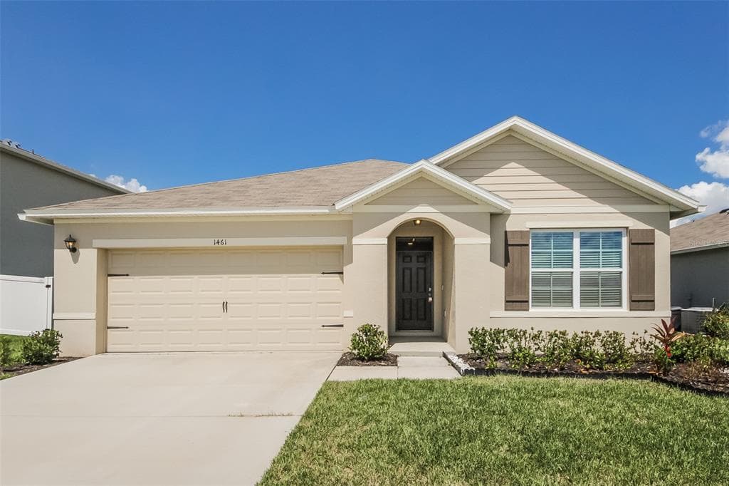 1461 POWELL LANE KISSIMMEE, FL 34744