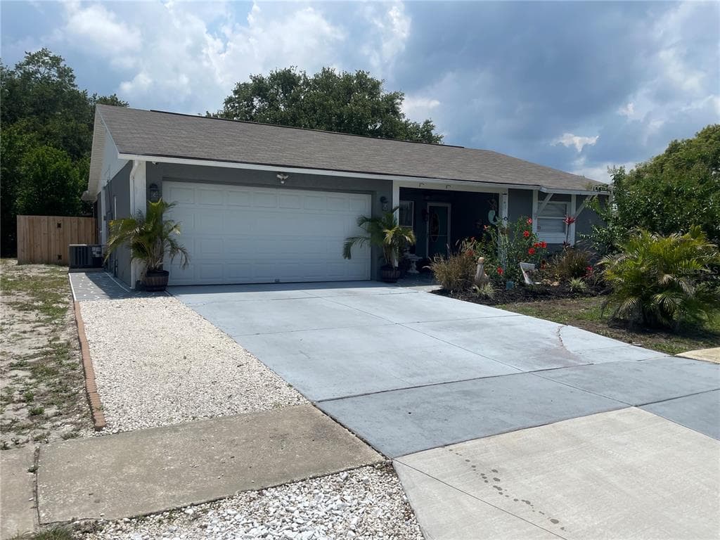 10310 WHITE CEDAR STREET PORT RICHEY, FL 34668