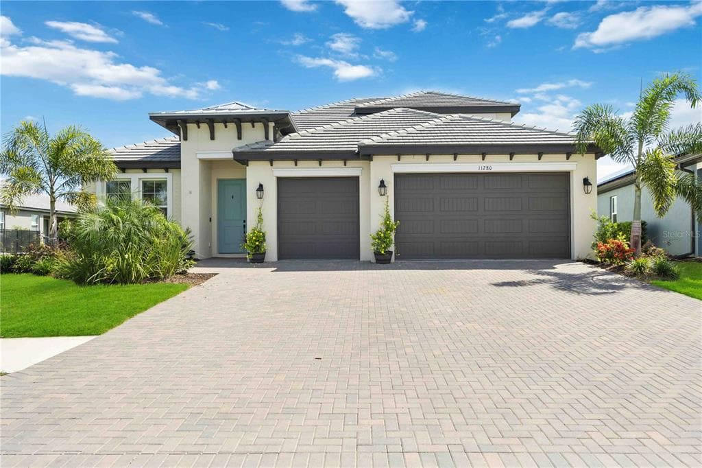11280 MONTSERRAT DRIVE VENICE, FL 34293