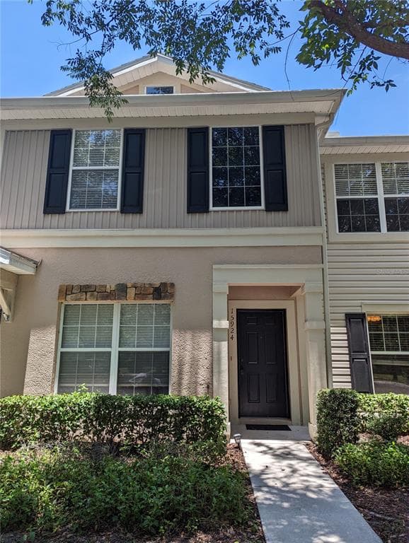 15924 FISHHAWK VIEW DRIVE LITHIA, FL 33547