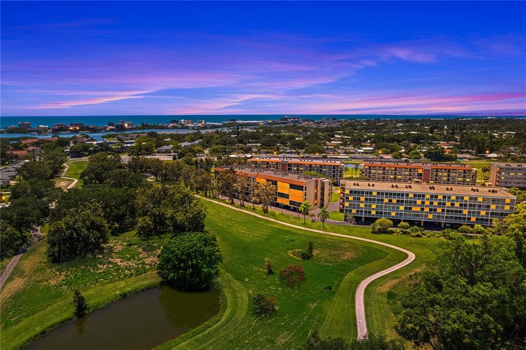 9433 HARBOR GREENS WAY UNIT 505 SEMINOLE, FL 33776