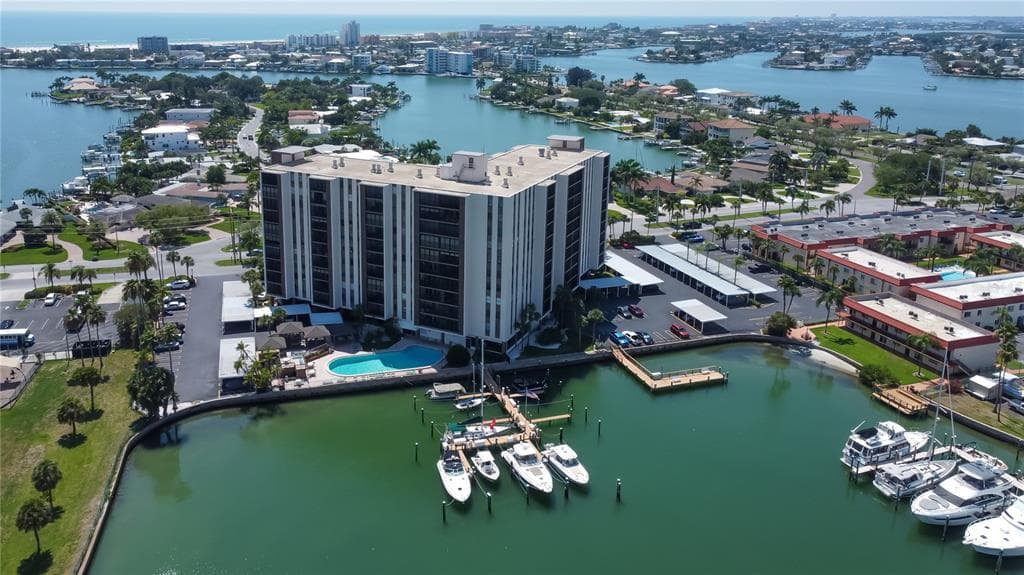 10355 PARADISE BOULEVARD UNIT 501 TREASURE ISLAND, FL 33706
