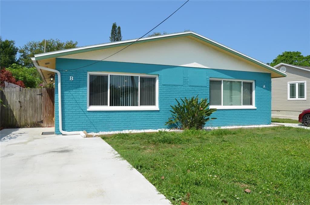 14036 MARGUERITE DRIVE UNIT B MADEIRA BEACH, FL 33708