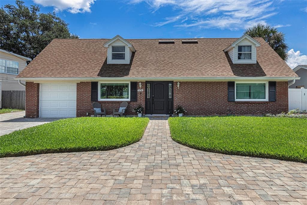 4919 BAY CREST DRIVE TAMPA, FL 33615