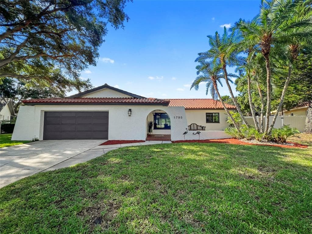 1795 RANCHWOOD DRIVE S DUNEDIN, FL 34698