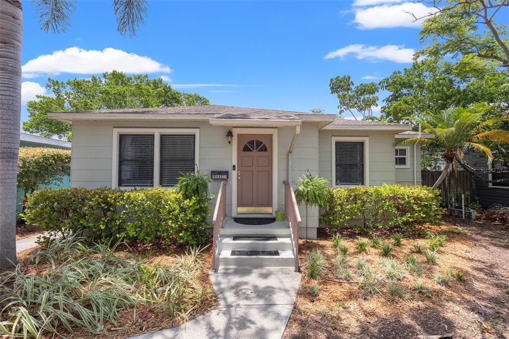 4421 8TH AVENUE N ST PETERSBURG, FL 33713