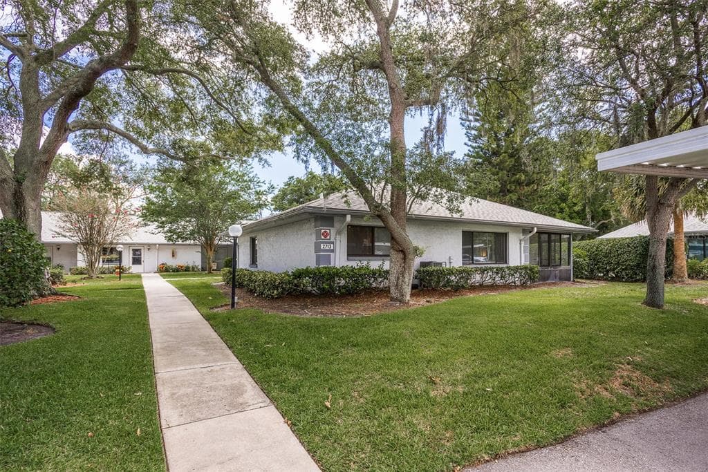 2713 COUNTRYSIDE BOULEVARD UNIT 108 CLEARWATER, FL 33761